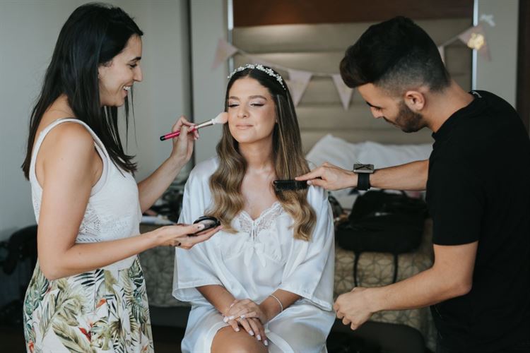 מתוך אלבום החתונה של רוני רובינפלד ורן אלבז (צילום: לבנה צלמים)