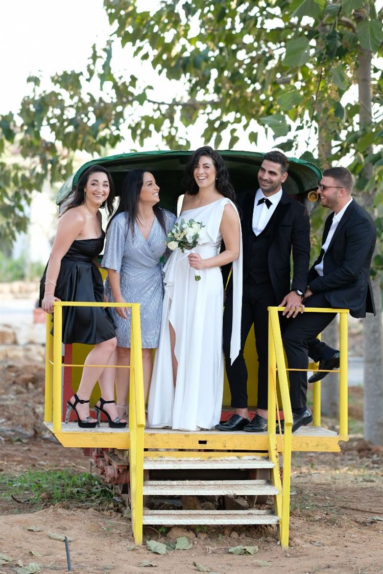 להמתין זה פאסה: זוגיות שעלתה על רכבת מהירה 7