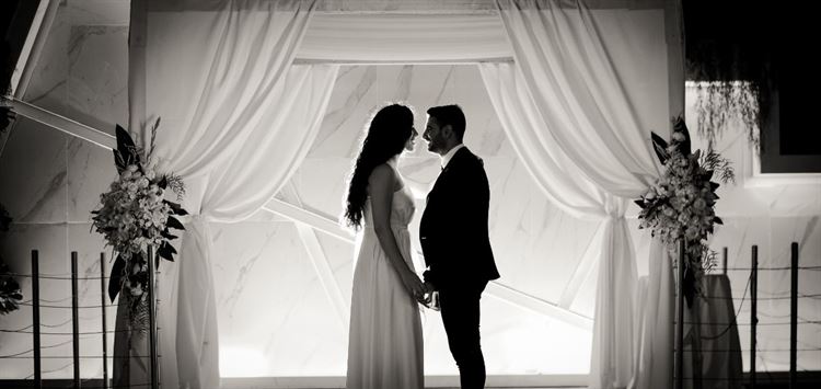 להמתין זה פאסה: זוגיות שעלתה על רכבת מהירה 12