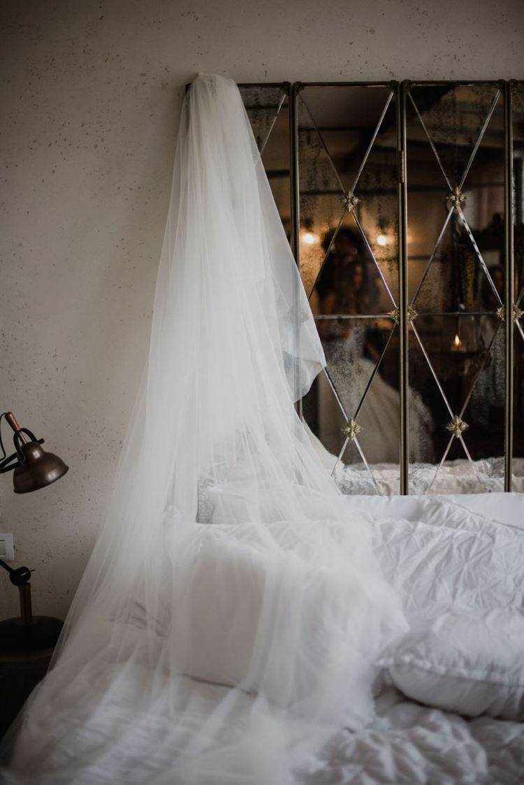 "שלא תעיזי להתאהב": הכלה שהתעלמה מכל סימני האזהרה 19