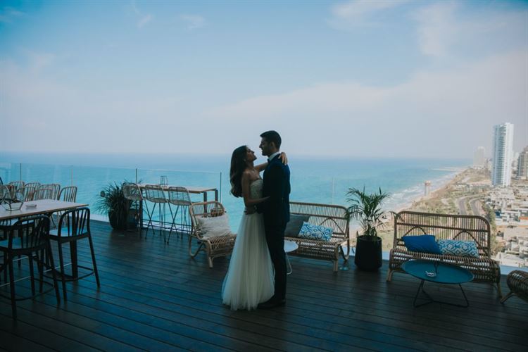 צרת רבים חצי נחמה: מלבבות שבורים לאהבה גדולה 15