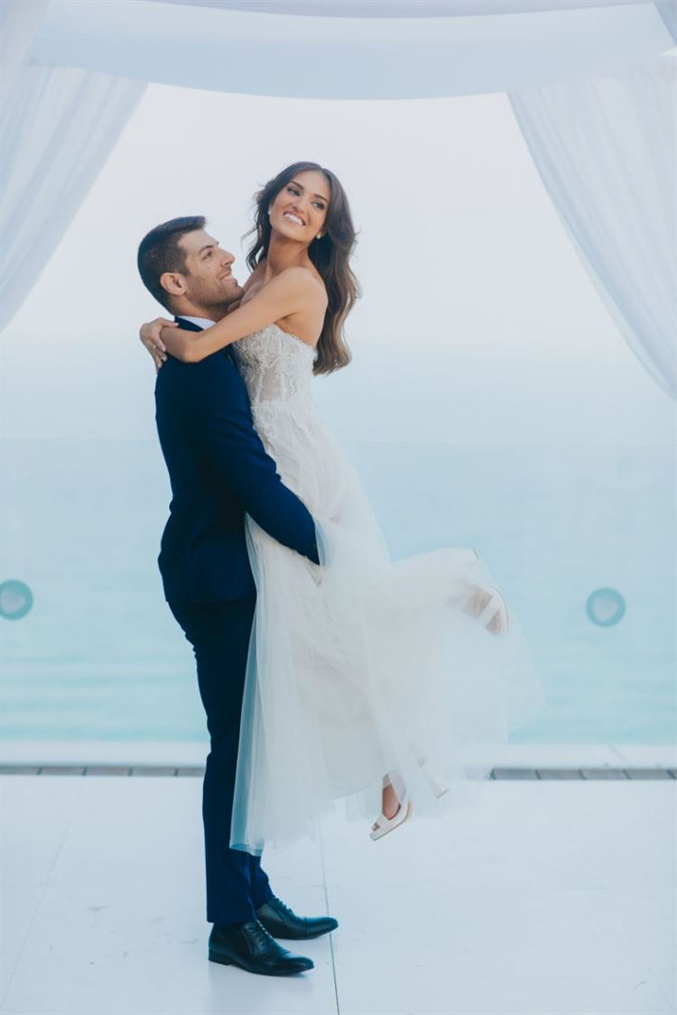 צרת רבים חצי נחמה: מלבבות שבורים לאהבה גדולה 16