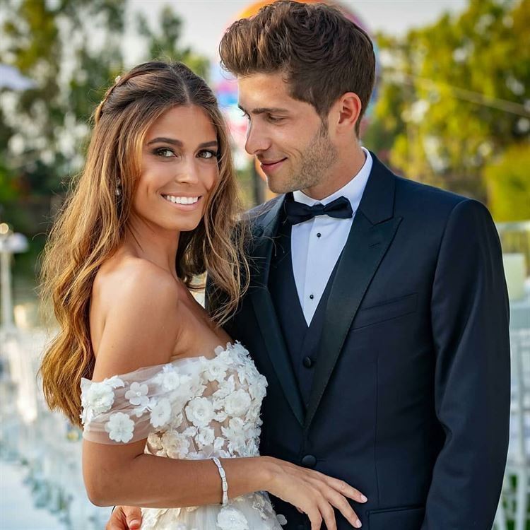 "נתתי לעוקבים גישה חופשית להכנות לחתונה שלי" 10