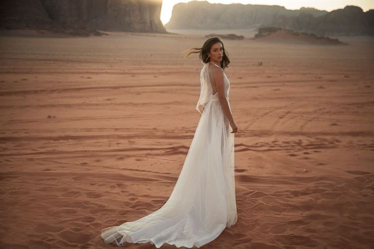 ציפור מדבר: קולקציית הכלות המסקרנת של המעצבת מוריאל 19