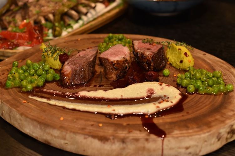 מהפכה במטבח: מה מושך את השפים הסלבריטאים לענף האירועים? 7