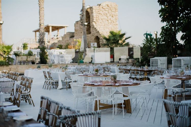 ארבעה מטרים מקו החוף: חתונת הים שפנטזתם עליה 16