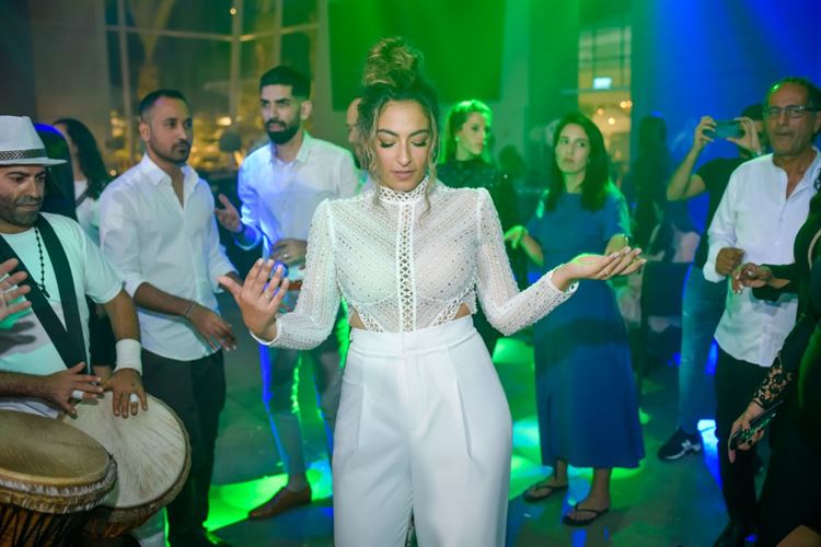 אלבום החתונה של לירז ועופר (צילום: AGS)