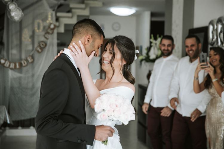 מה שאהבה יכולה לעשות: תחנת הדלק שכמעט עלתה בלהבות 7