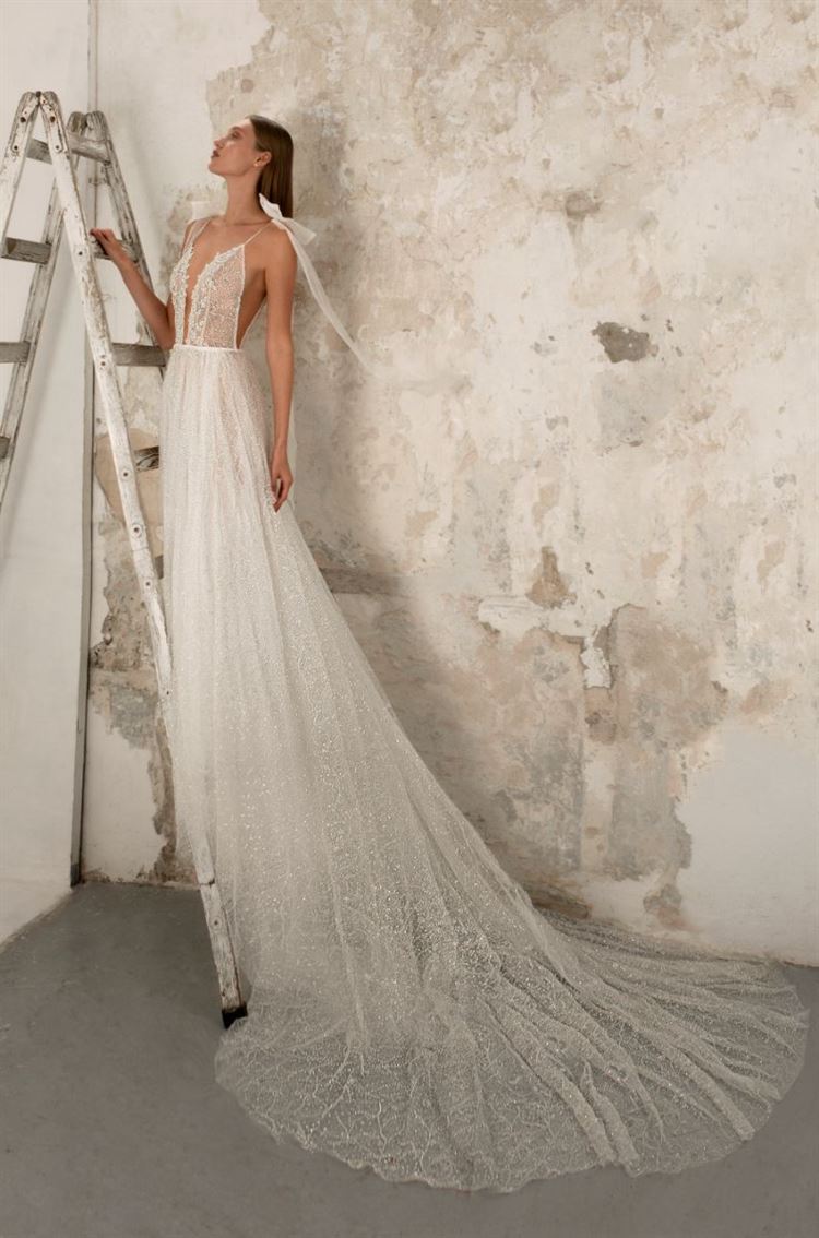 ניו יורק מחכה לה: אופנת הכלות לשנת 2020 על פי דנית לוי 15