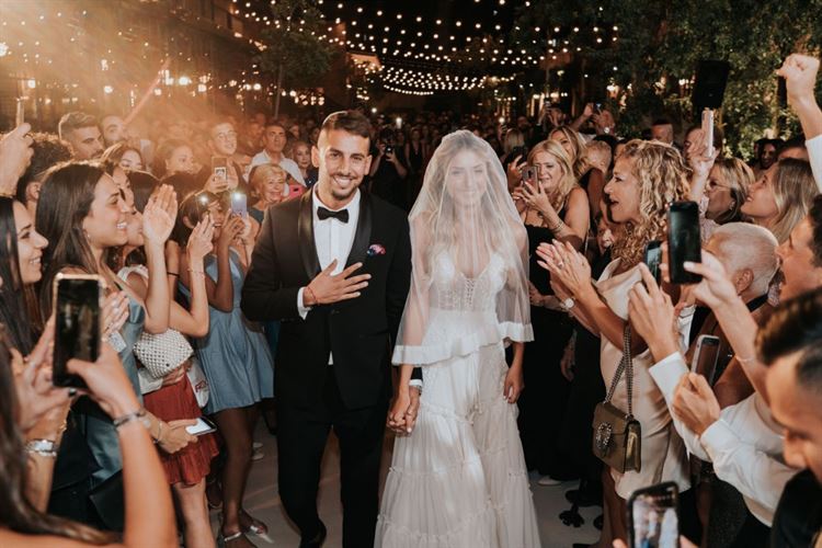 עצרו להצטלם בשדות של המושב, ואז קרה הדבר הבא 16