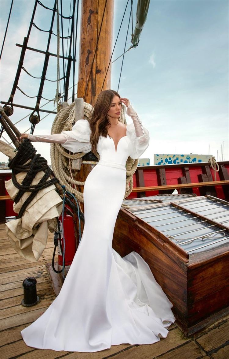 ברוח הוולנטיינז: שמלות הכלה הכי רומנטיות 6