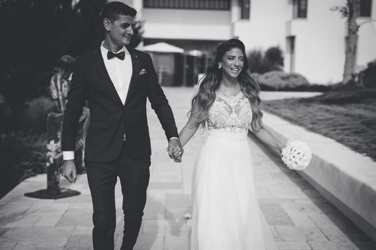 חיים על הקצה: כשהאהבה לאקסטרים מתבטאת גם בחתונה 9