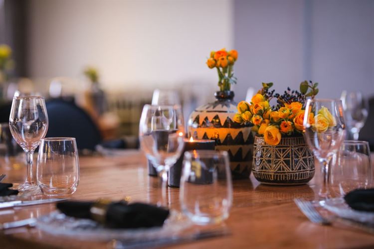 כדים בפאטרן אתני (צילום: וואלה! מזל טוב)