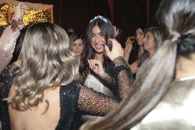 She's got the look: כשמדד השיק של הכלה עולה בלהבות 24