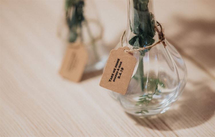 זה אפשרי: להכנס לבר תל-אביבי ולצאת עם זוגיות 18