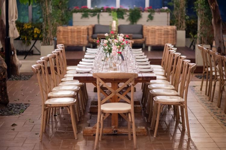 זה אפשרי: להכנס לבר תל-אביבי ולצאת עם זוגיות 22