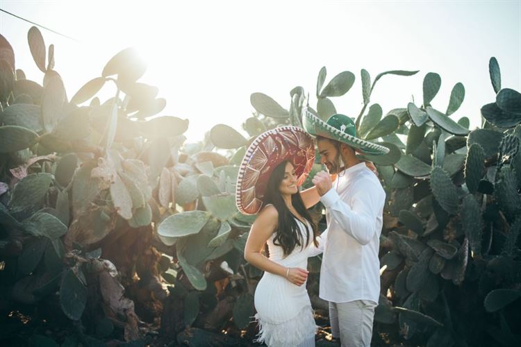 "סבתא, אני טסה למצוא חתן במקסיקו" 2