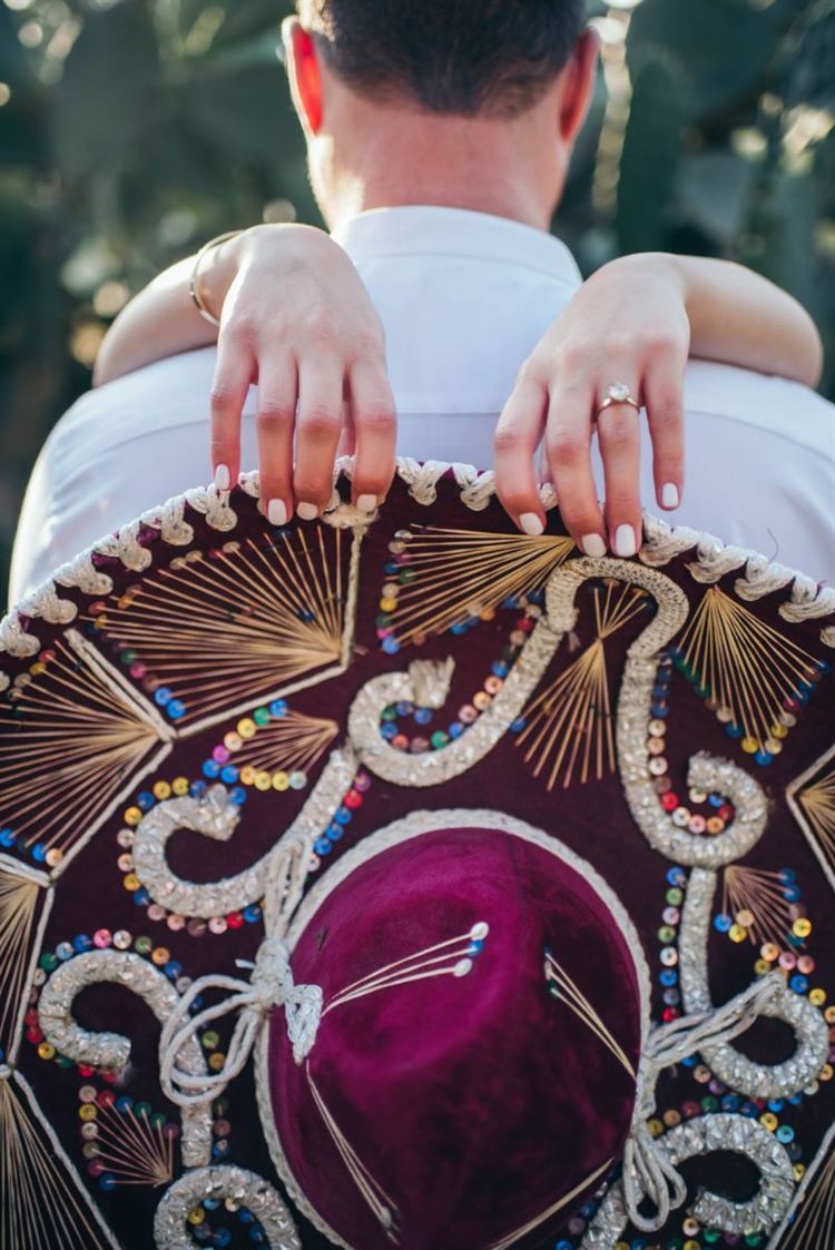 "סבתא, אני טסה למצוא חתן במקסיקו" 9