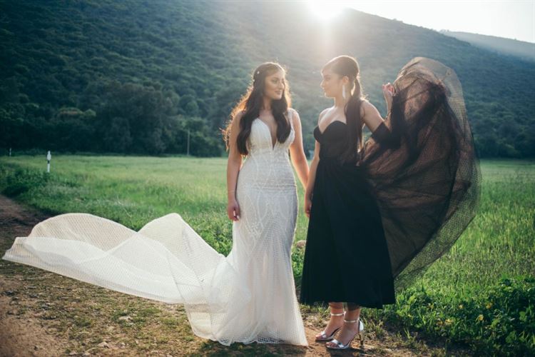 "סבתא, אני טסה למצוא חתן במקסיקו" 25