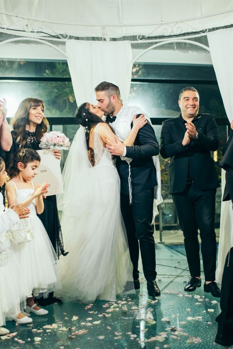 "סבתא, אני טסה למצוא חתן במקסיקו" 30