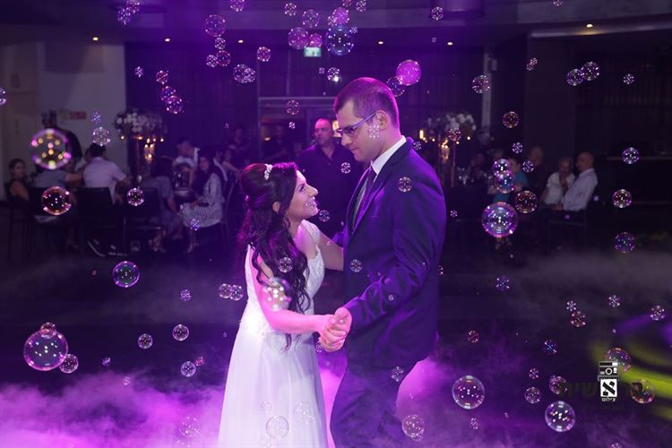 אלבום החתונה של רוזנה ודימיטרי (צילום: בראשית)