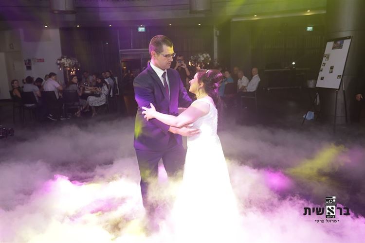 אלבום החתונה של רוזנה ודימיטרי (צילום: בראשית)