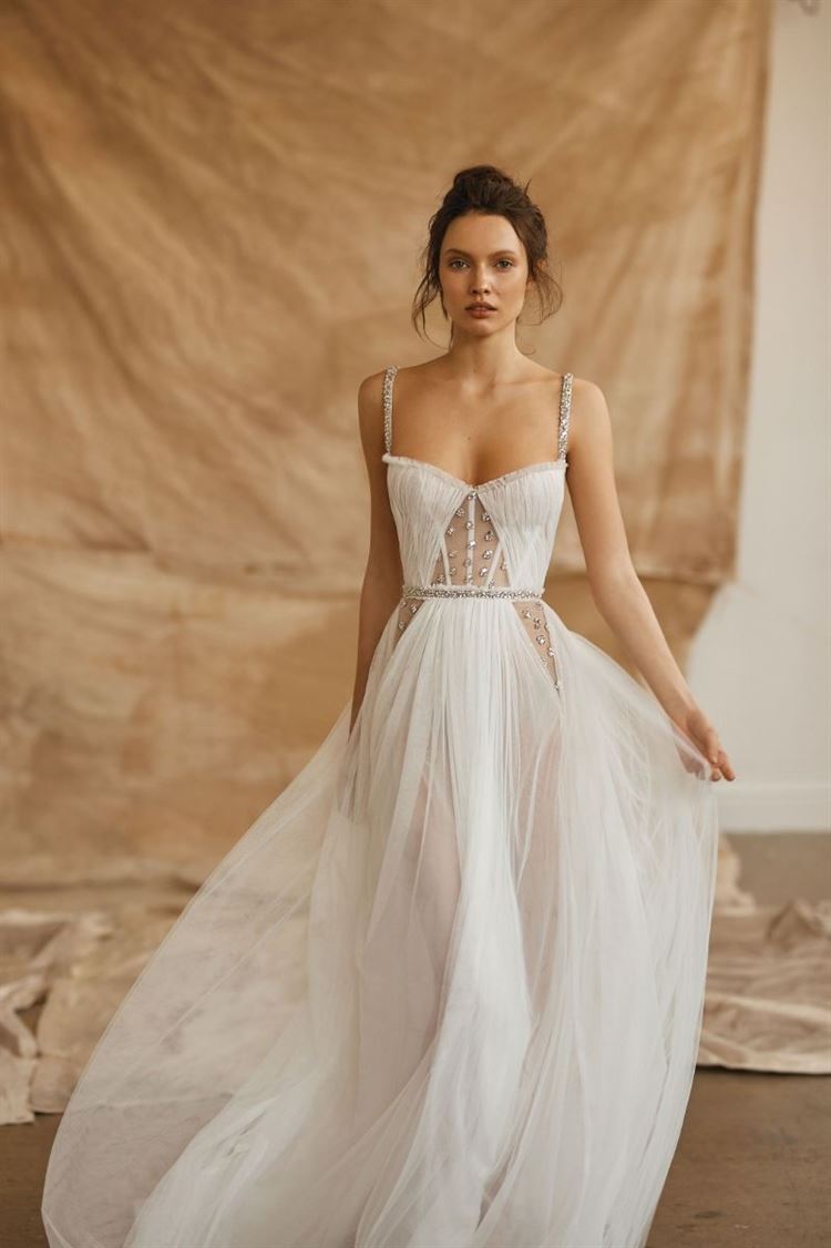 בהשראת האהבה: קולקציית 2021 של דנה הראל 4