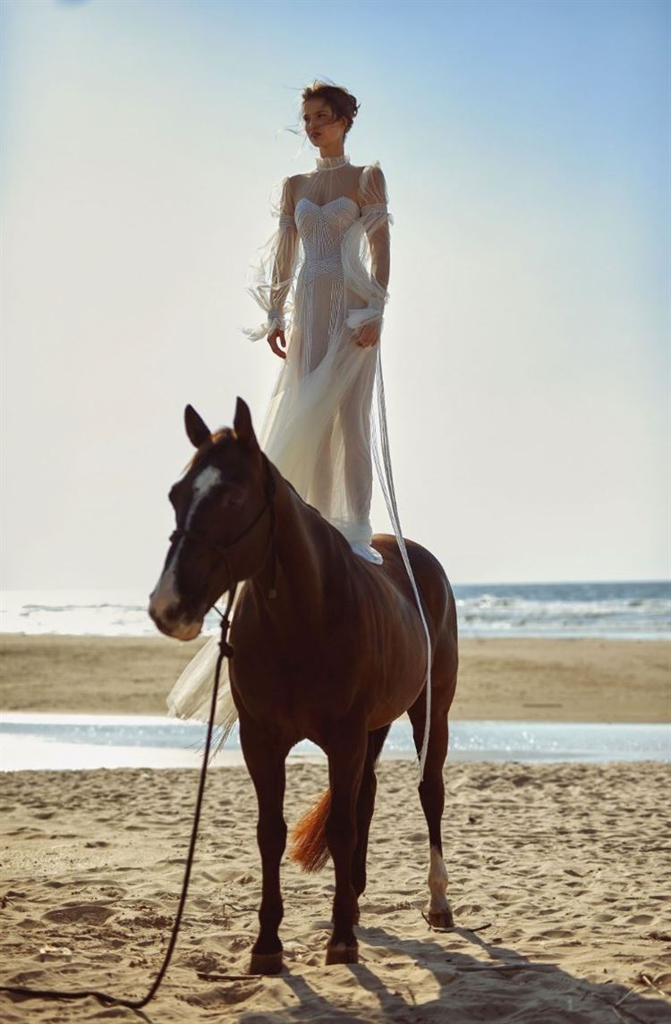 בהשראת האהבה: קולקציית 2021 של דנה הראל 9