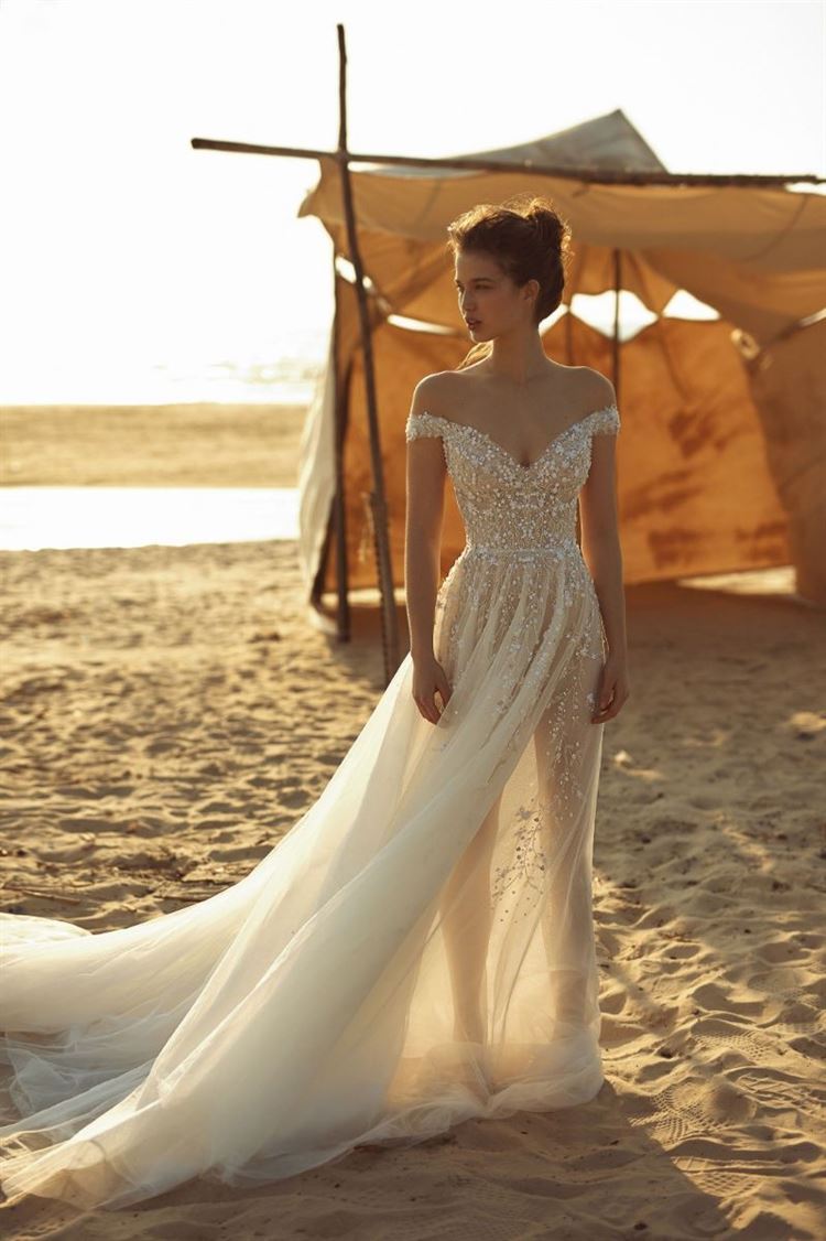 בהשראת האהבה: קולקציית 2021 של דנה הראל 13