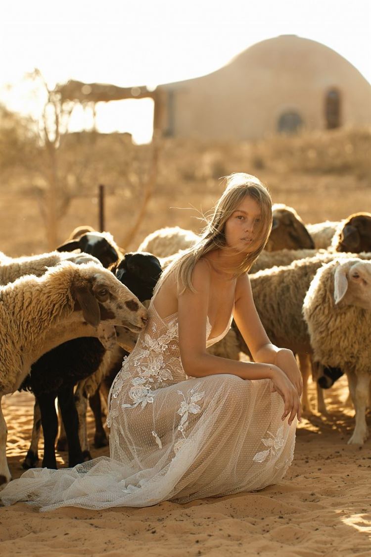 ליז מרטינז משיקה את קולקציית סתיו-חורף 2021 7