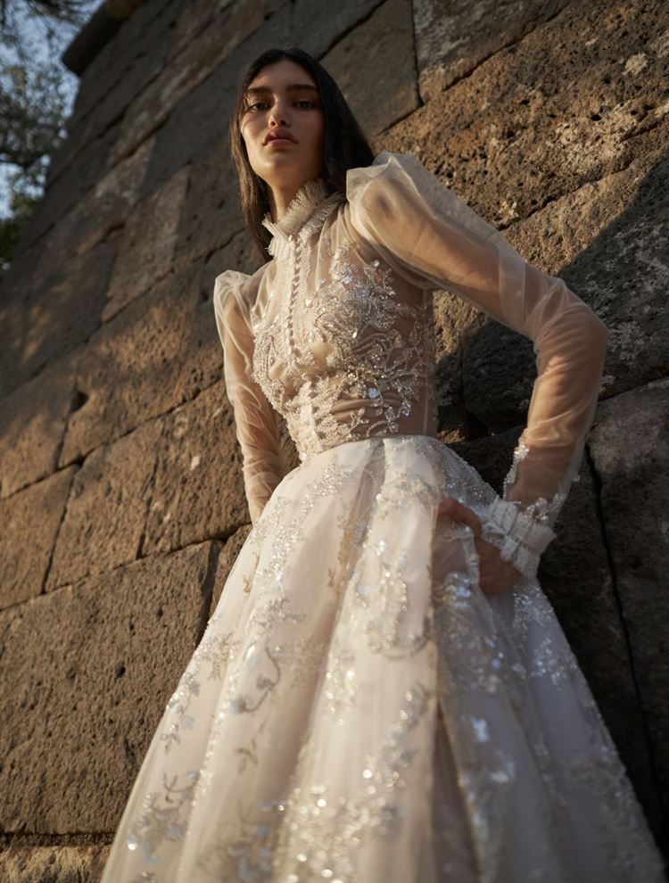 אחרי עידן הקורונה: ענבל דרור נולדת מחדש בקולקציה מרהיבה 6