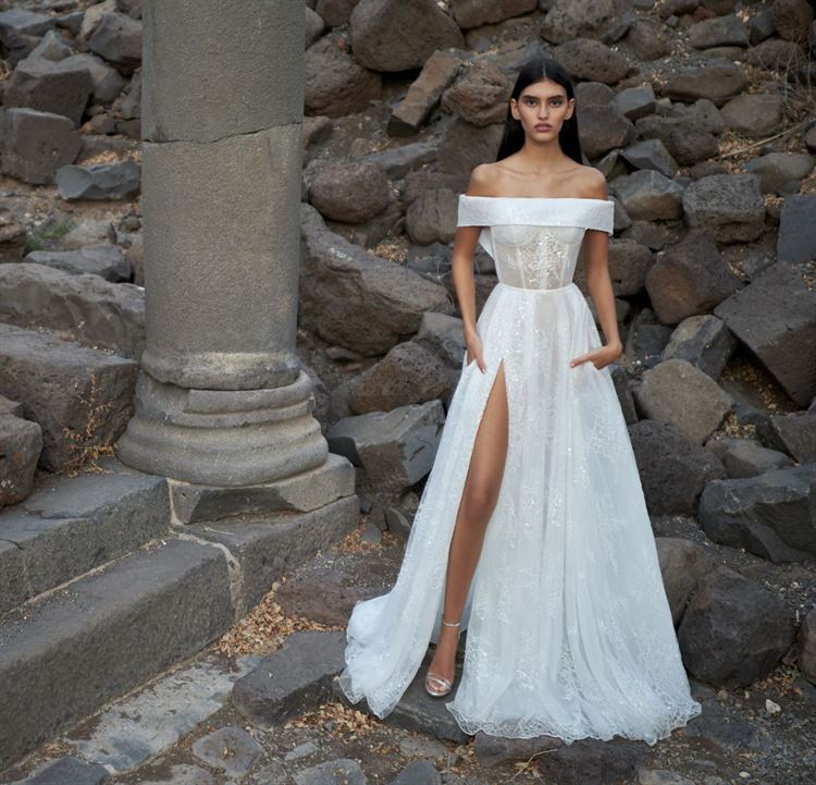 אחרי עידן הקורונה: ענבל דרור נולדת מחדש בקולקציה מרהיבה 9