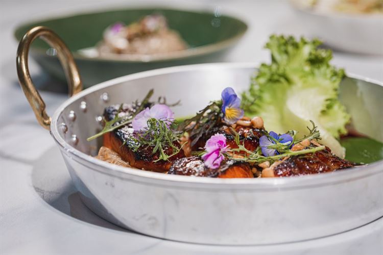 כשנסרין קדרי מגיעה להרים: חתונה של פעם בחיים ב-AMARE 22