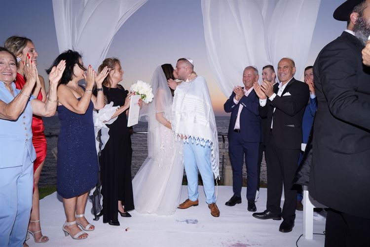 החתונה של רותם גור ואיטן בירן  (צילום: תמיר ברגיג)