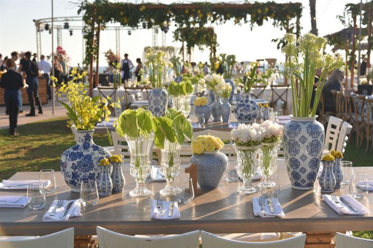 עיצוב ממזג באופן מושלם את גווני הכחול והצהוב (צילום: תמיר ברגיג)