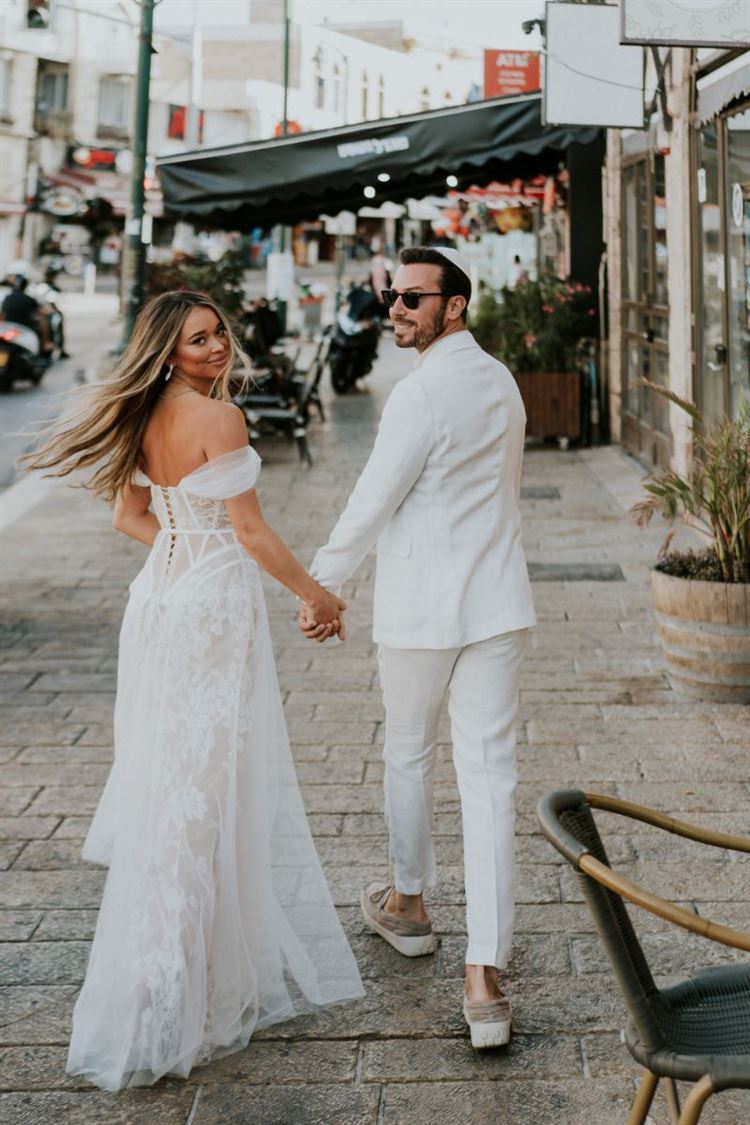 אבודים בדובאי: הצצה לחתונה המהממת של אנה וג'והן 3