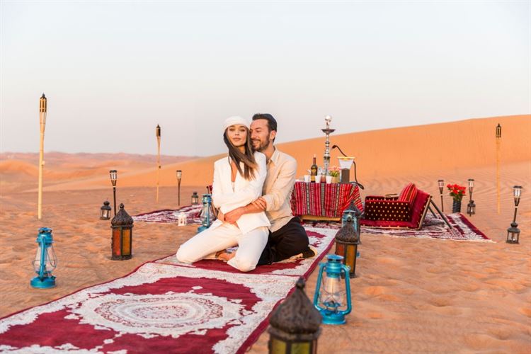 אבודים בדובאי: הצצה לחתונה המהממת של אנה וג'והן 4