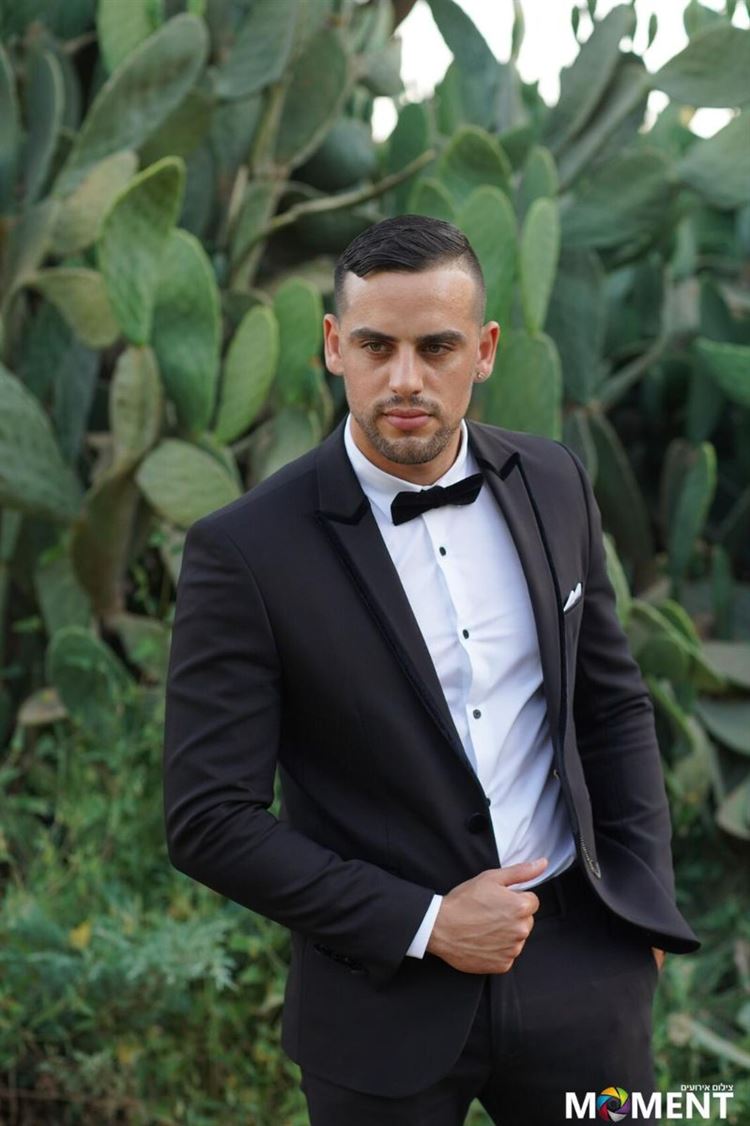 לינוי תפרה לעצמה שלוש שמלות כלה, והתוצאה מהפנטת 14