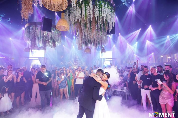 לינוי תפרה לעצמה שלוש שמלות כלה, והתוצאה מהפנטת 24