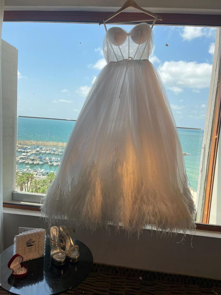 פסגת השיק: אי אפשר להתעלם משמלת הכלה הזו 2