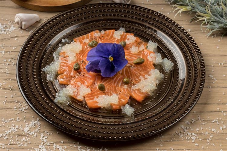 במפגש בין הים לשמש: מתחם האירועים "קאסטלו" 11