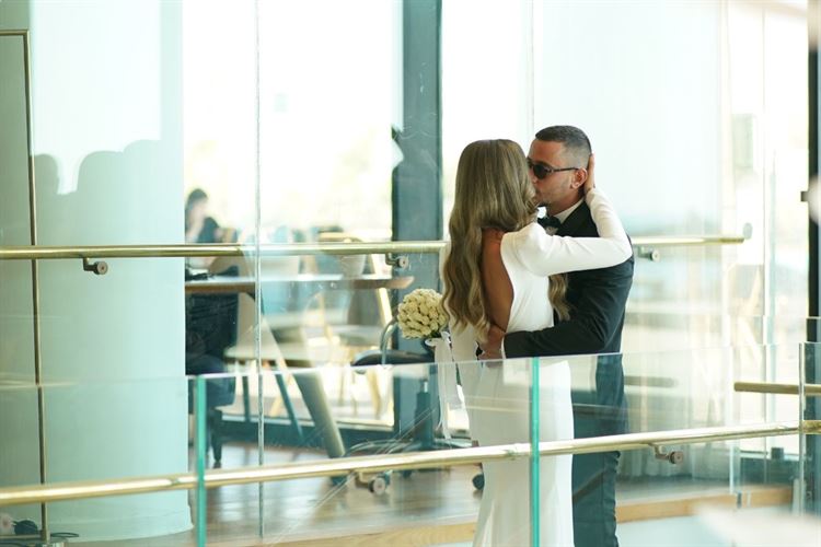 שיר ונעם מתרגשים לקראת הערב שלהם (צילום: רון קובי)