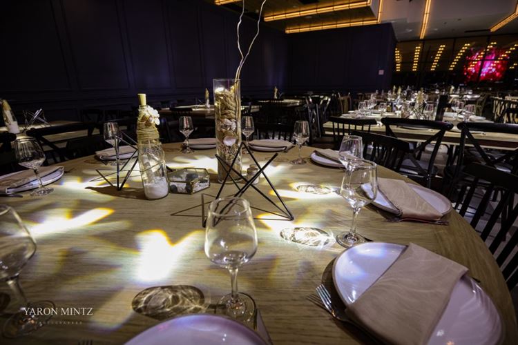 במפגש בין הים לשמש: מתחם האירועים "קאסטלו" 18