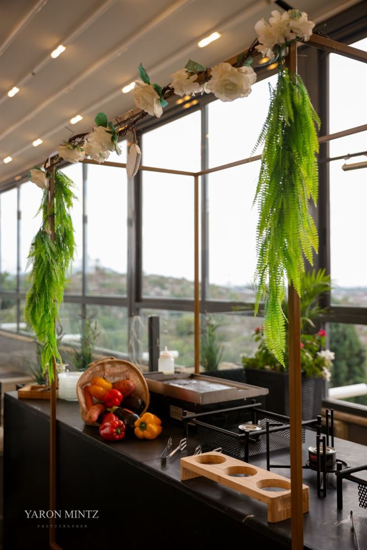 במפגש בין הים לשמש: מתחם האירועים "קאסטלו" 22