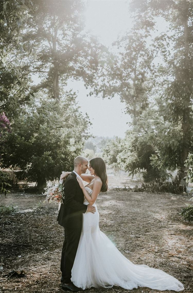 כמו סצנה מאגדה: הכלה שכבשה אותנו ממבט ראשון 17