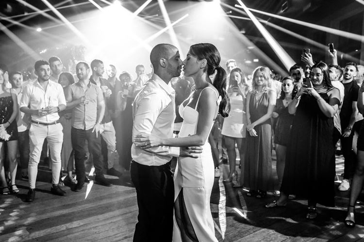 כמו סצנה מאגדה: הכלה שכבשה אותנו ממבט ראשון 39