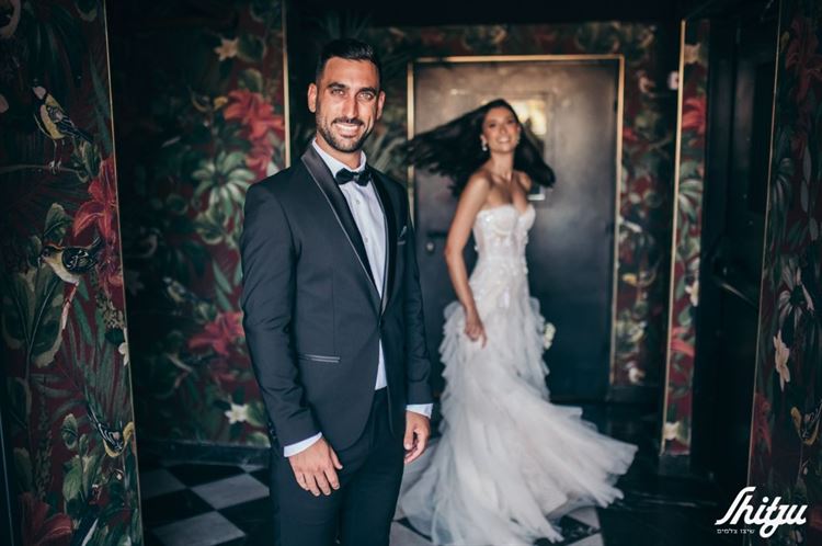 הסגנון טרופי אך יוקרתי, החתונה של יובל וגבי (צילום: שיצו)