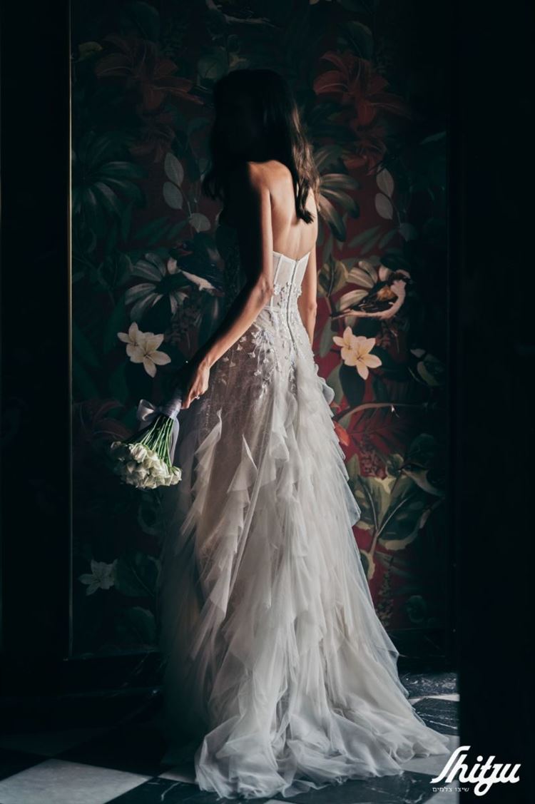 מזל טוב לזוג המאושר, יובל (צילום: שיצו)