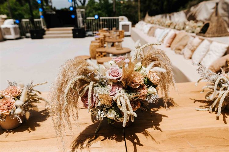 מחתונה תל אביבית לחתונת שטח בוהמיינית חלומית 7