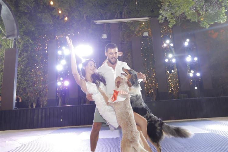 על אהבות וזנבות: חתונה מנביחה ראשונה 27